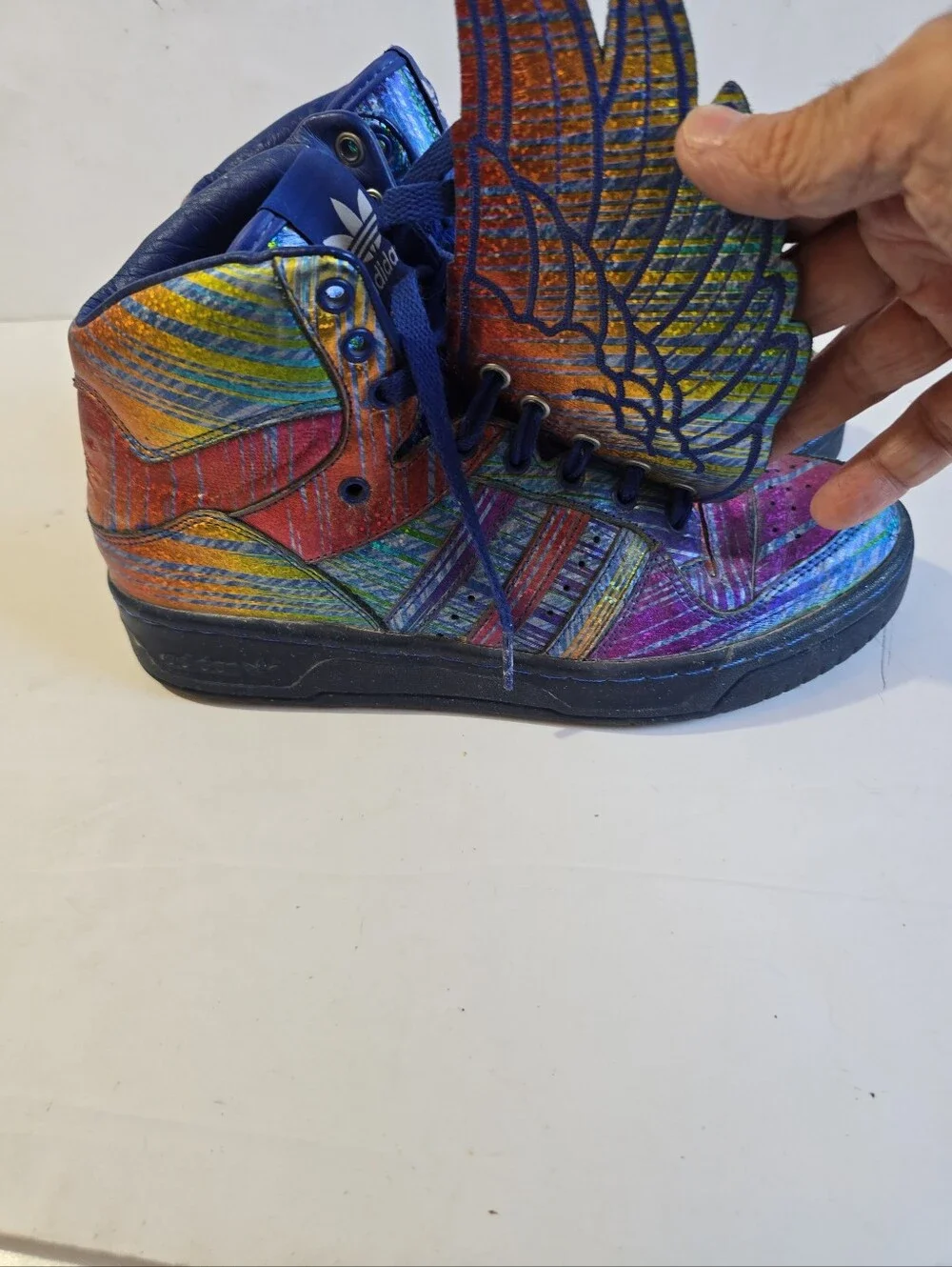 Adidas x Jeremy Scott JS Wings Iridescent Rainbow Sneakers Mens Size 7.5